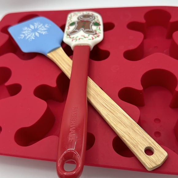 Gingerbread man silicone baking mold and spatulas - Picture 1 of 7